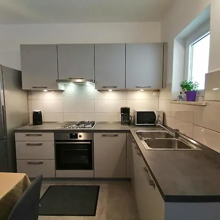 Appartement Moderne Dunja In Pula