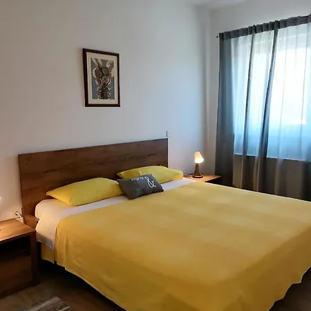 Moderne Dunja In